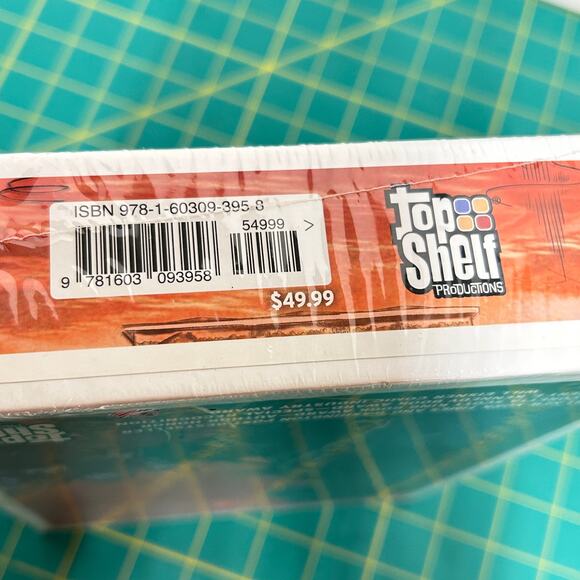 March Trilogy Slipcase John Lewis Civil Rights Graphic Novel Pbk Set 2016 NEW - Picture 10 of 13